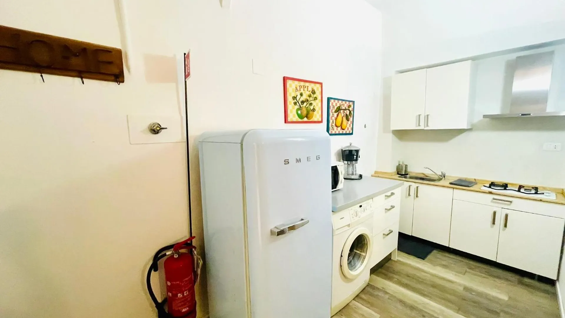 Portici Di Via Piella Apartment Bologna